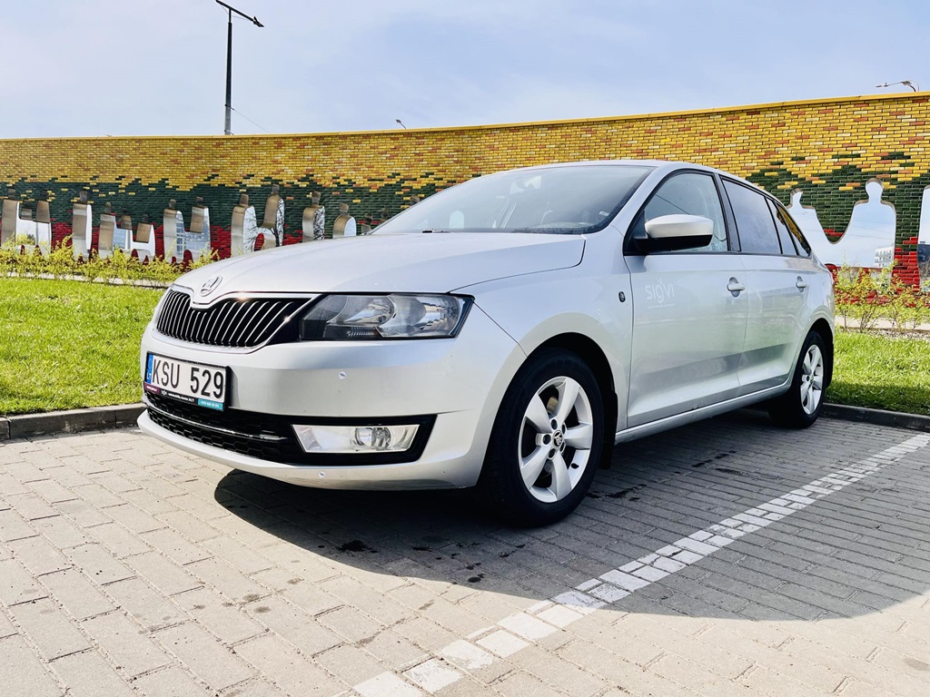 Škoda Rapid car rental