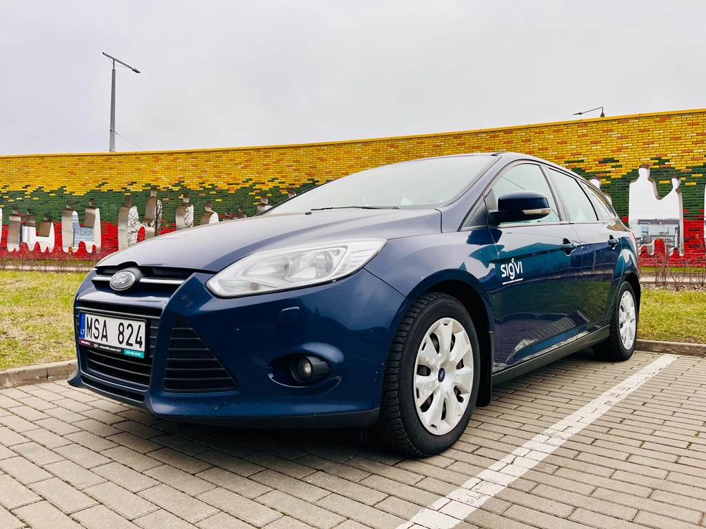 Ford Focus аренда автомобиля