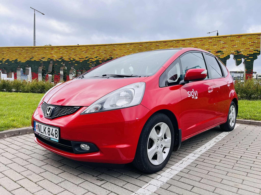 Honda Jazz automobilio nuoma